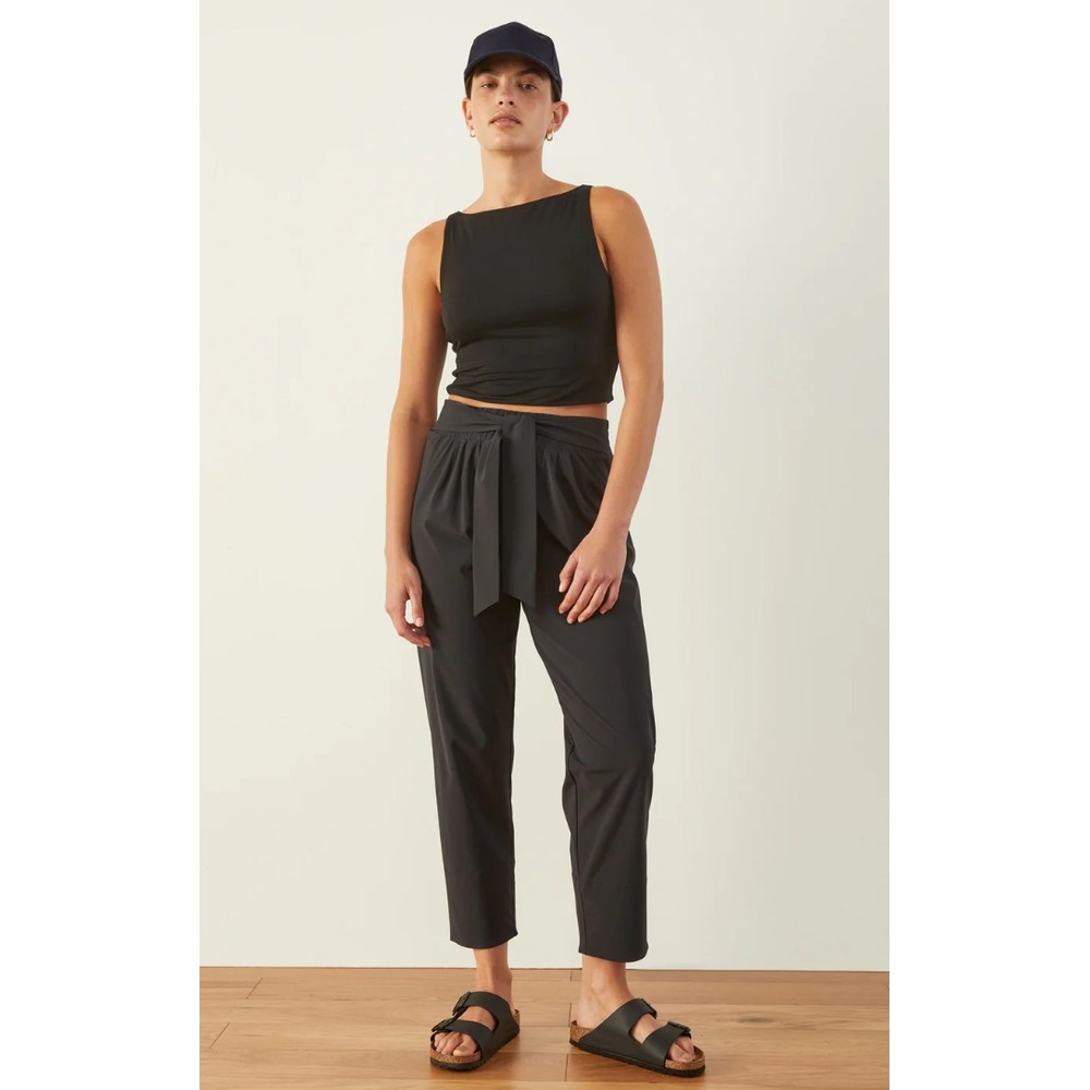 ADAY Easy Days Pants Womens‎ Medium Lightweight Crop Tie Belt Luxe Stretch